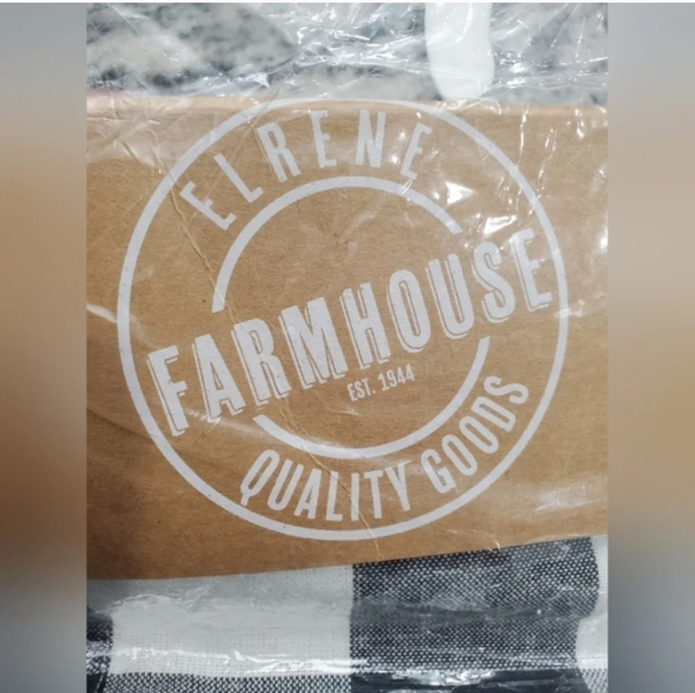 Farmhouse Erlene Quality Goods farmhouse elrene